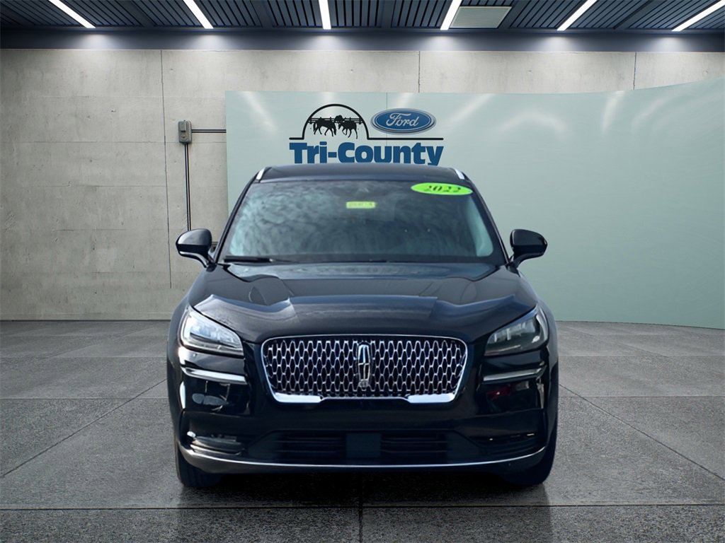 Used 2022 Lincoln Corsair AWD w/ Equipment Group 101A image 2