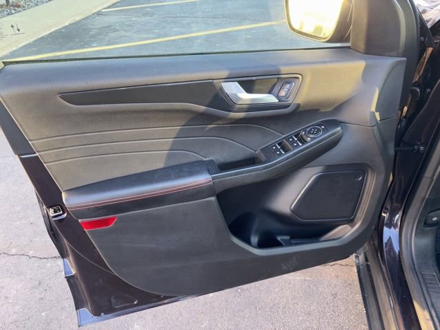 Certified 2023 Ford Escape ST-Line w/ Tech Pack #1 AWD/4WD image 24