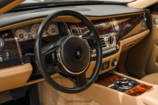 Used 2014 Rolls-Royce Ghost image 71