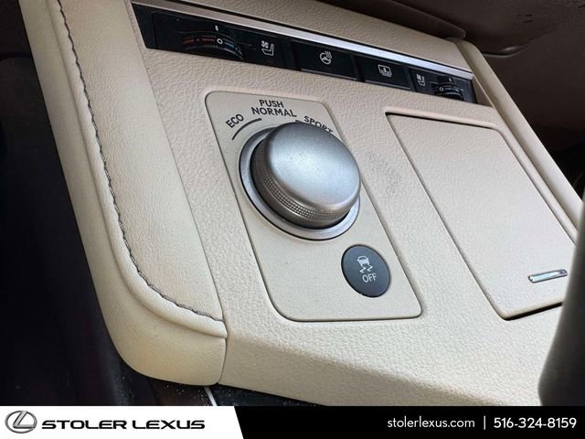 Used 2016 Lexus ES 350 w/ Luxury Package w/Wood Trim FWD image 36