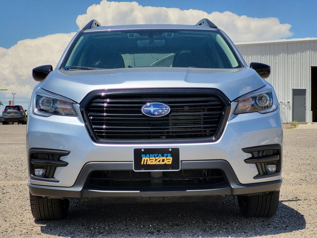 Used 2022 Subaru Ascent Onyx Edition image 2