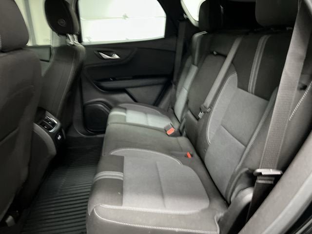 Certified 2024 Chevrolet Blazer LT w/ Convenience Package image 24