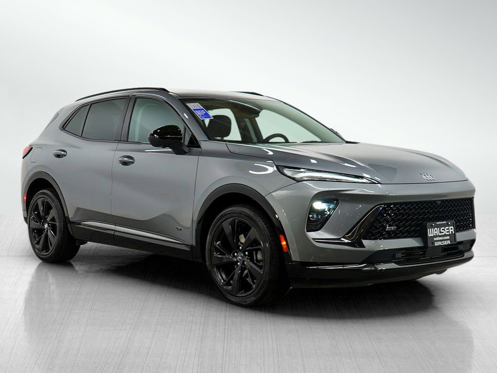 Used 2025 Buick Envision Sport Touring image 8