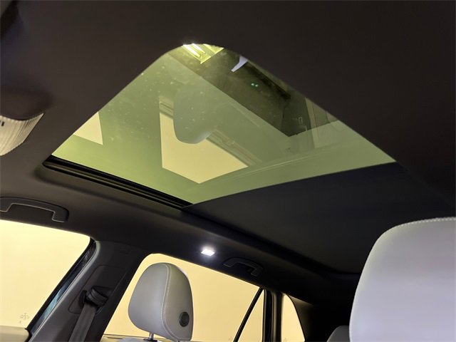 New 2026 Volkswagen Atlas Cross Sport SEL image 21