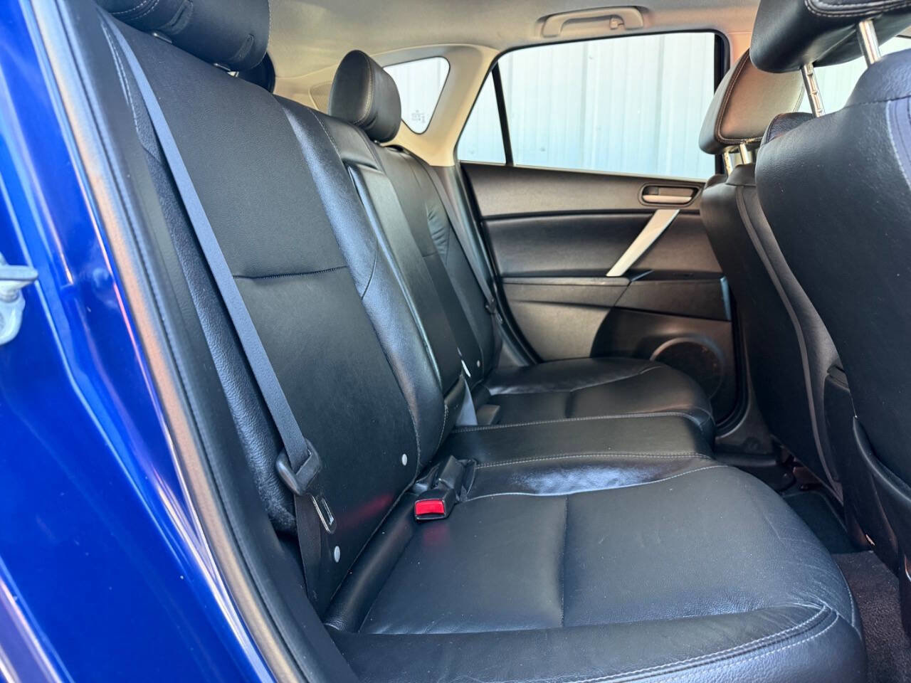 Used 2013 MAZDA MAZDA3 i Grand Touring w/ Tech Pkg image 41