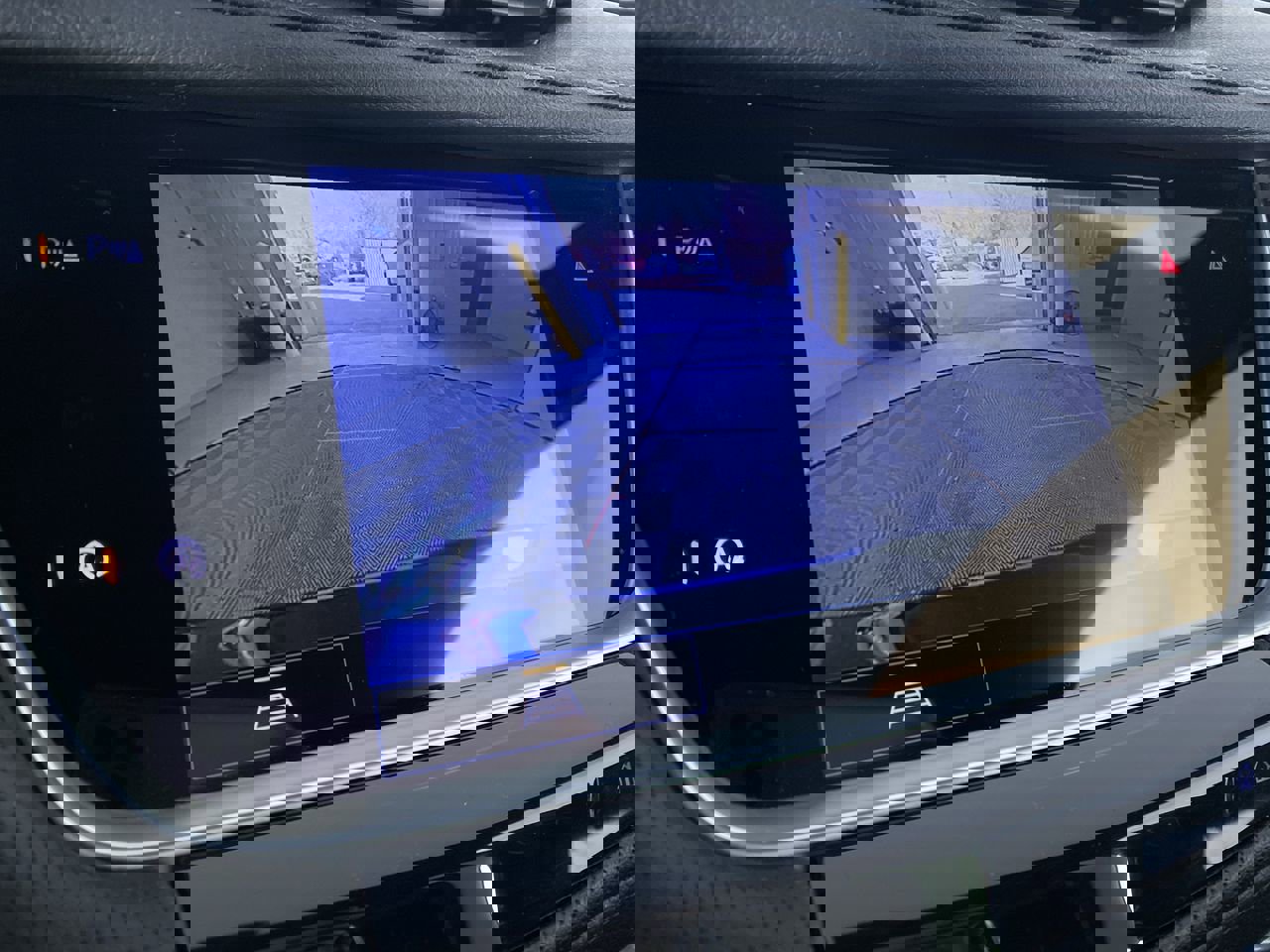 Certified 2023 Cadillac XT5 Premium Luxury w/ LPO, Floor Liner Package image 7