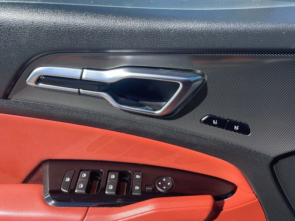 Used 2024 Kia Sportage SX image 27