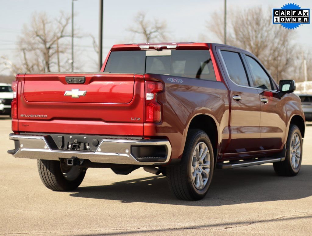 Used 2024 Chevrolet Silverado 1500 LTZ w/ Technology Package image 7