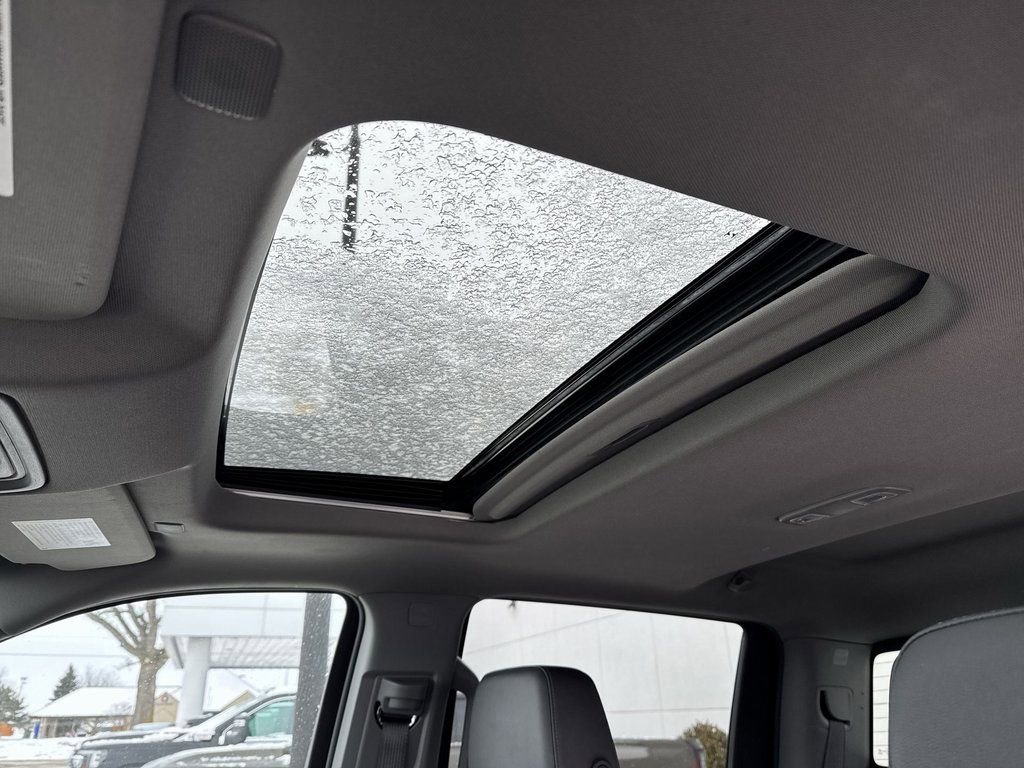 Used 2022 GMC Sierra 1500 SLT w/ SLT Premium Plus Package image 12