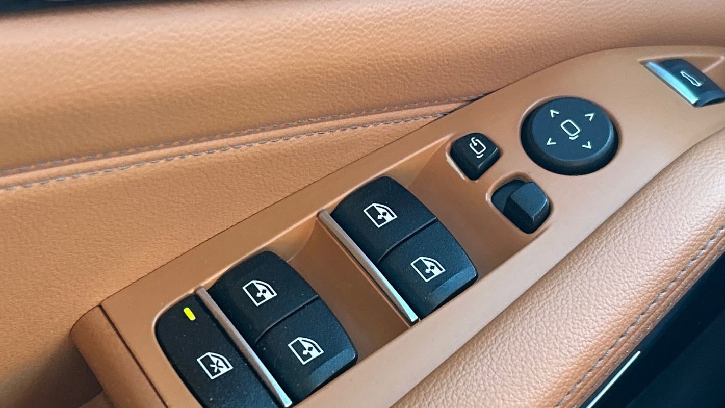 Used 2019 BMW X5 xDrive40i w/ Convenience Package image 35