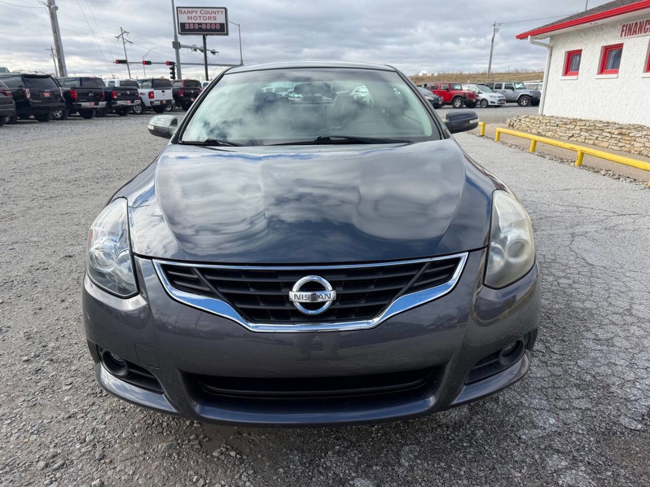 Used 2011 Nissan Altima 3.5 SR w/ 3.5SR Premium Pkg FWD image 8