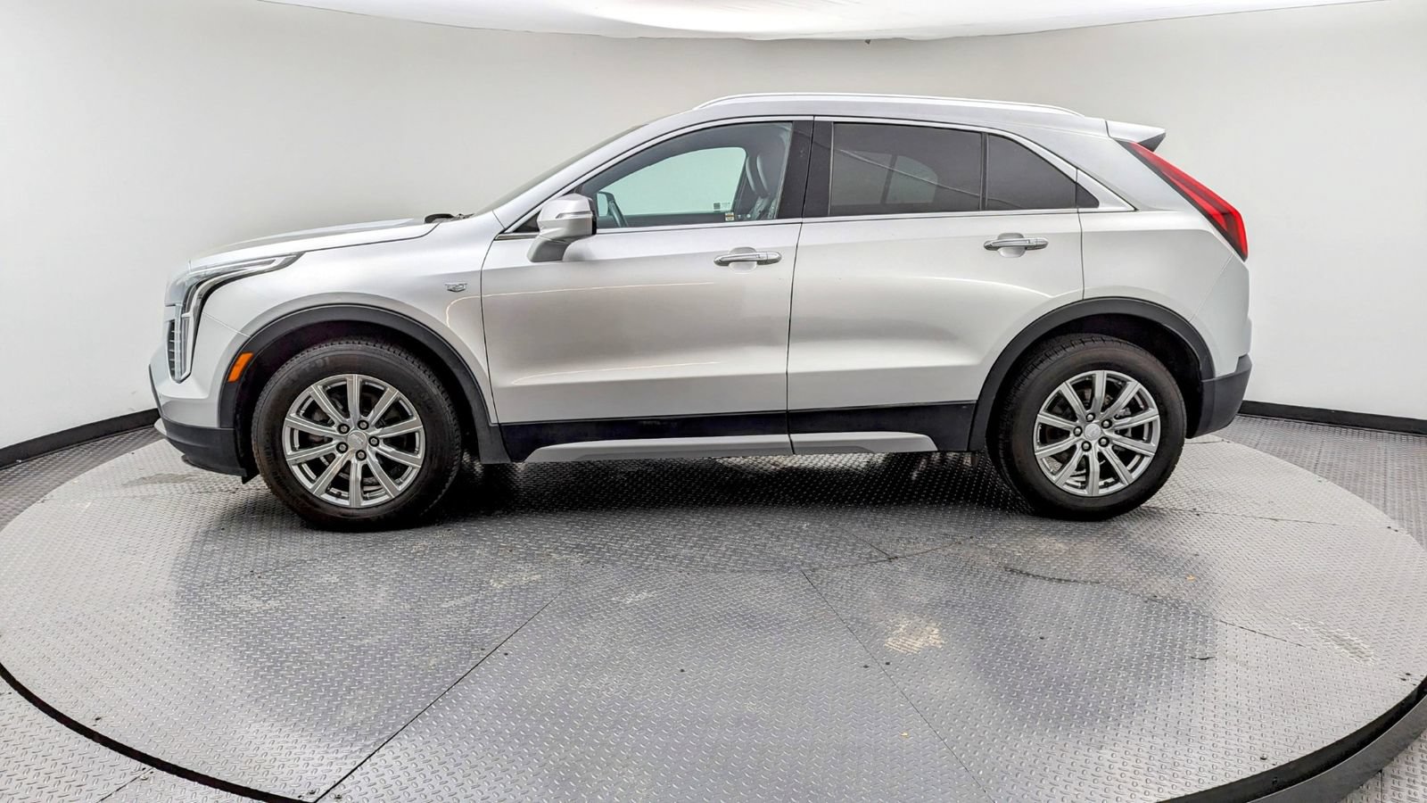 Used 2021 Cadillac XT4 Sport AWD/4WD image 4