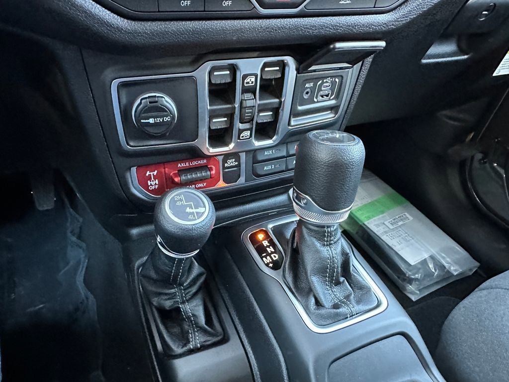 New 2026 Jeep Gladiator Sport AWD/4WD image 31