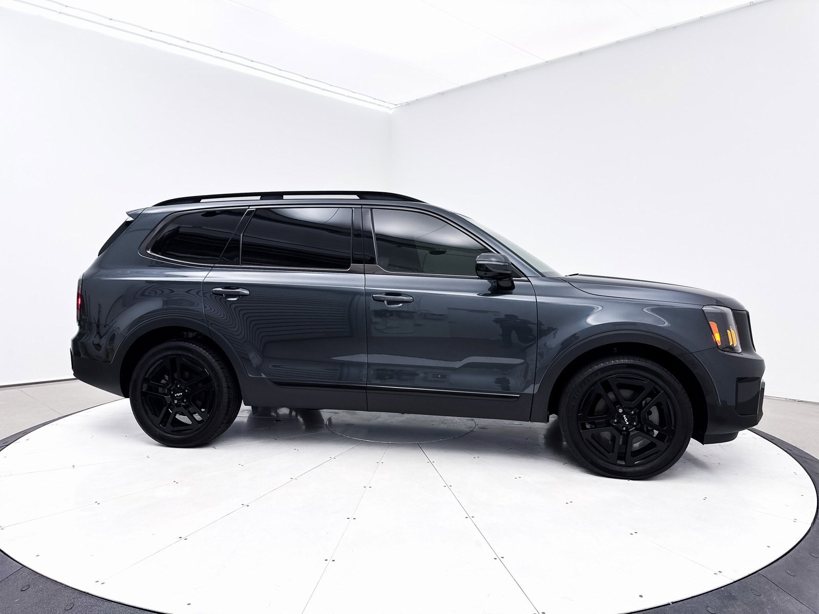 Used 2024 Kia Telluride SX X-Line image 43
