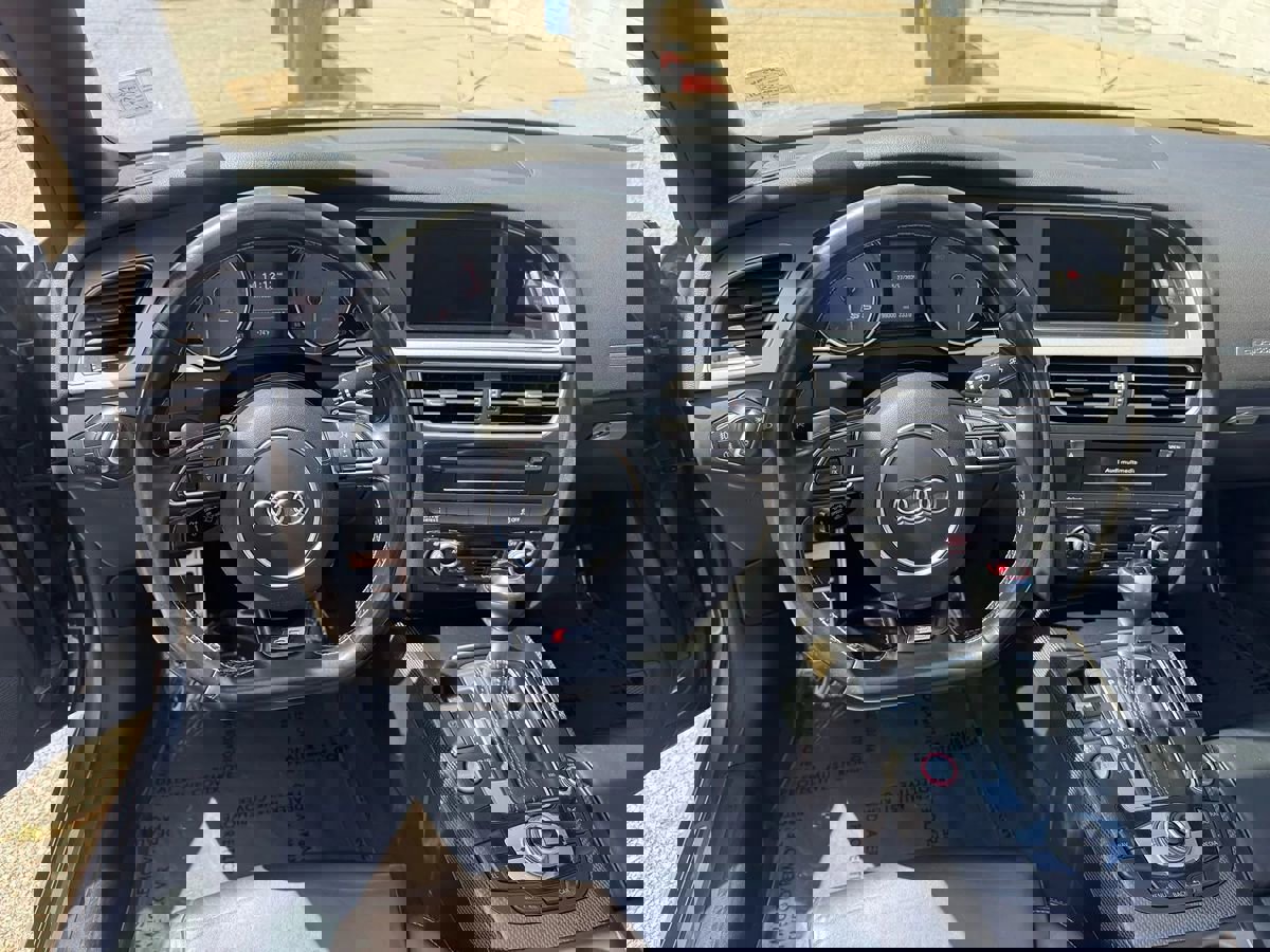 Used 2017 Audi S5 3.0T Cabriolet w/ Technology Package image 10