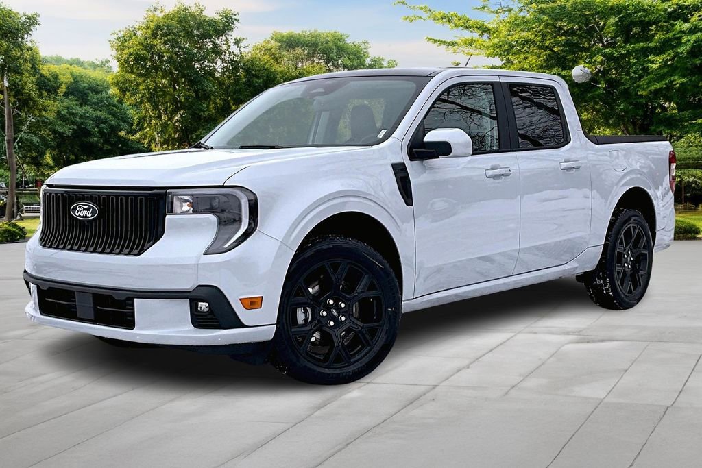 New 2026 Ford Maverick Lobo image 2