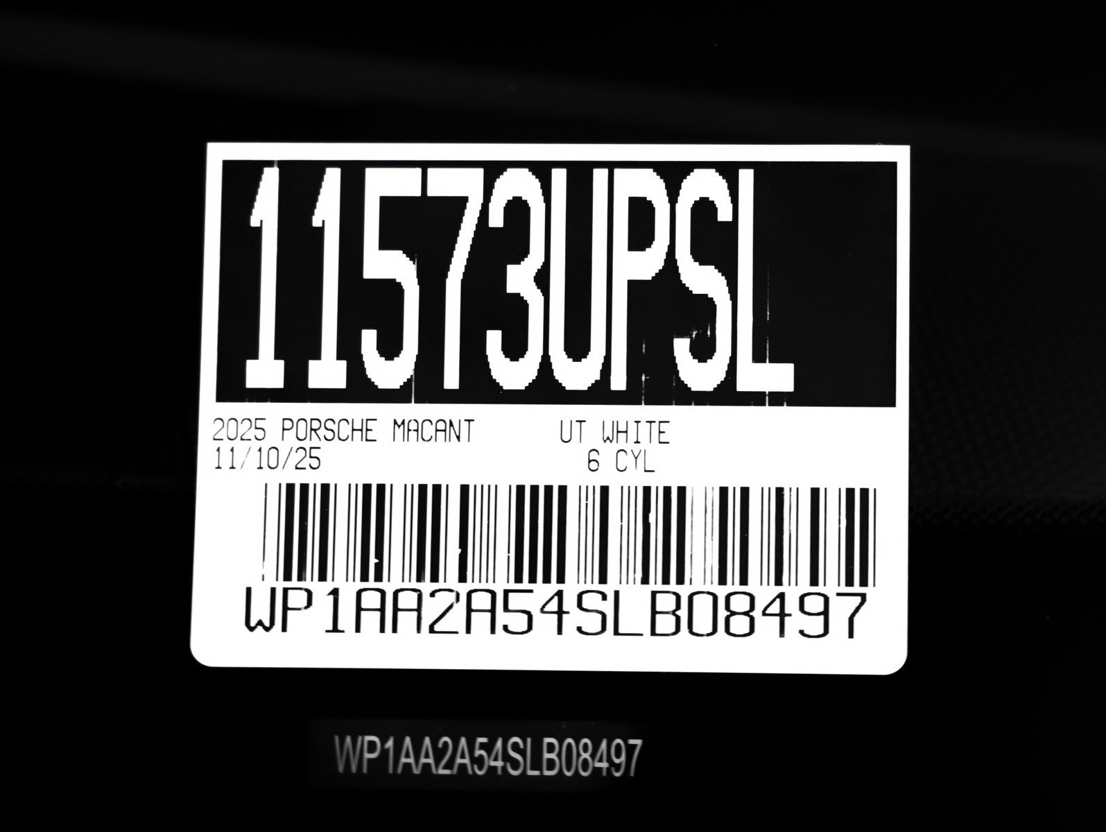 Used 2025 Porsche Macan Turbo image 29