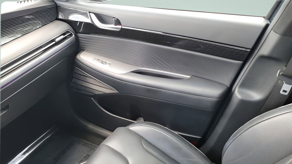 Used 2024 Hyundai Palisade Calligraphy FWD image 13