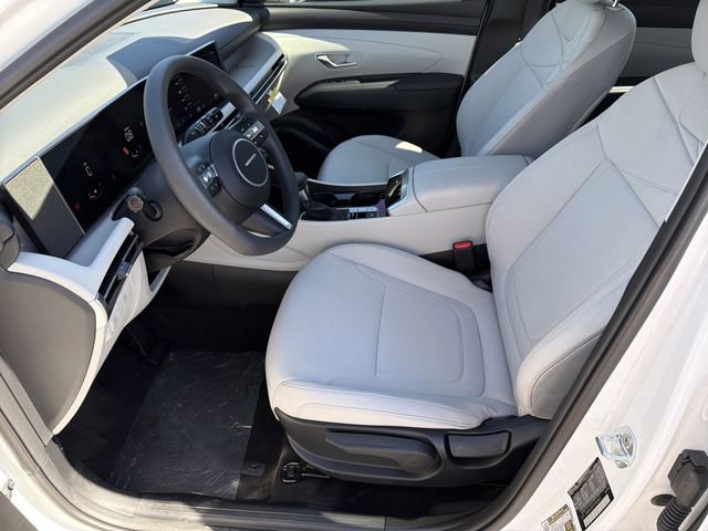 New 2026 Hyundai Tucson SE image 9