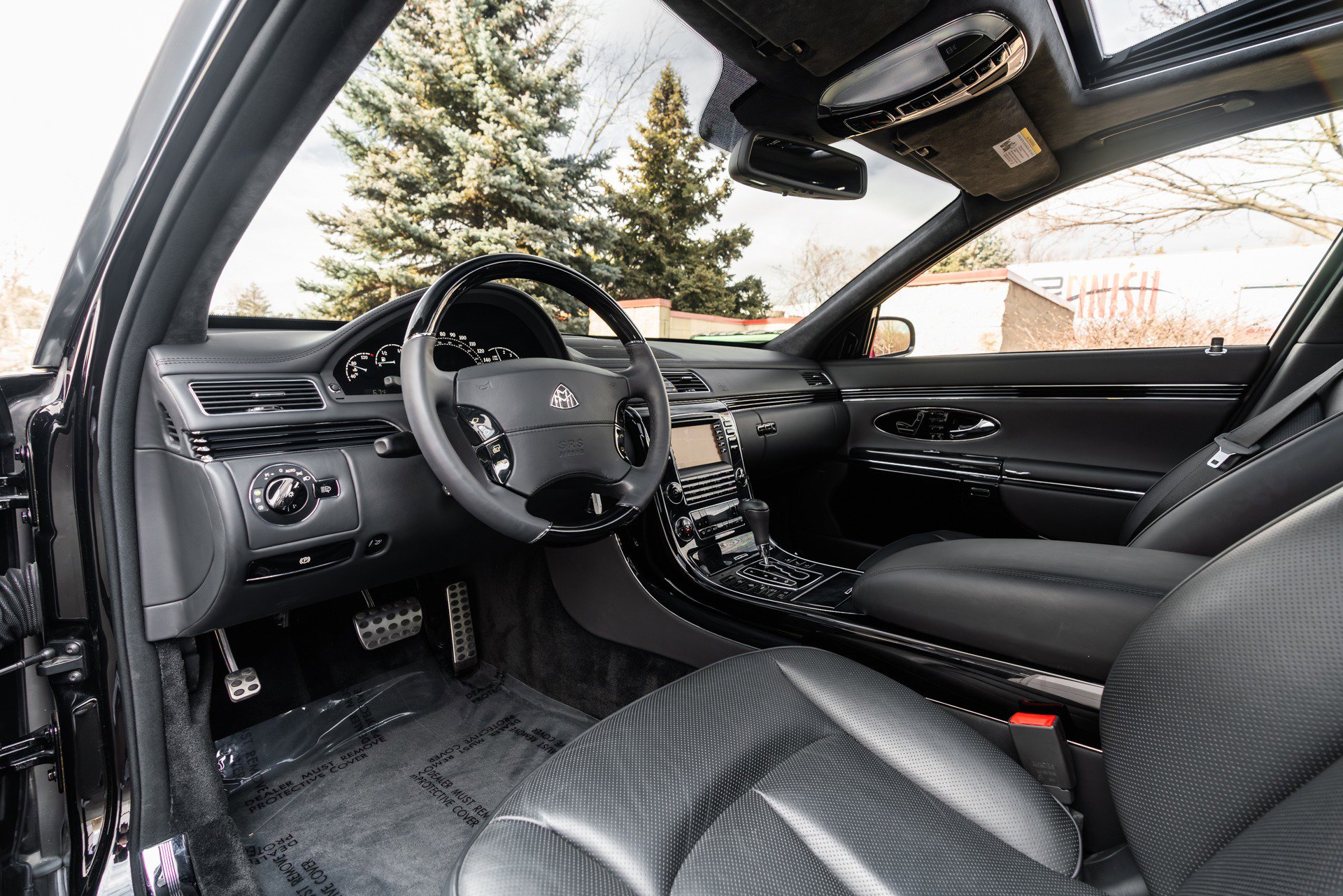 Used 2009 Maybach 57 S image 8