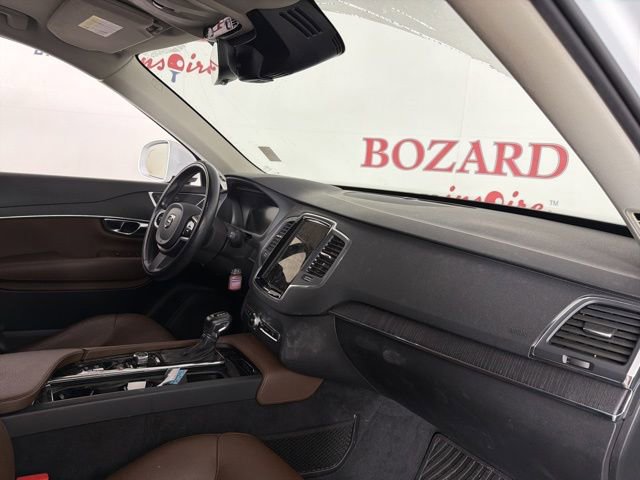 Used 2020 Volvo XC90 T6 Momentum w/ Protection Package Premier AWD/4WD image 17