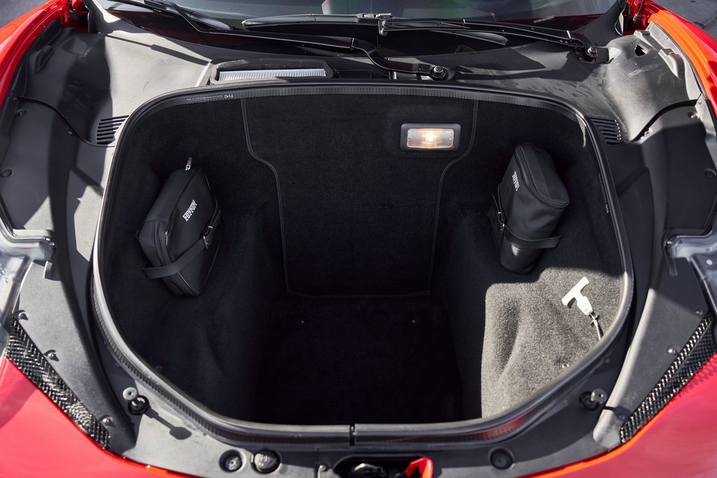 Used 2013 Ferrari 458 Italia Coupe image 17