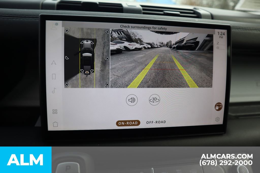 Used 2025 Land Rover Defender 110 S image 39