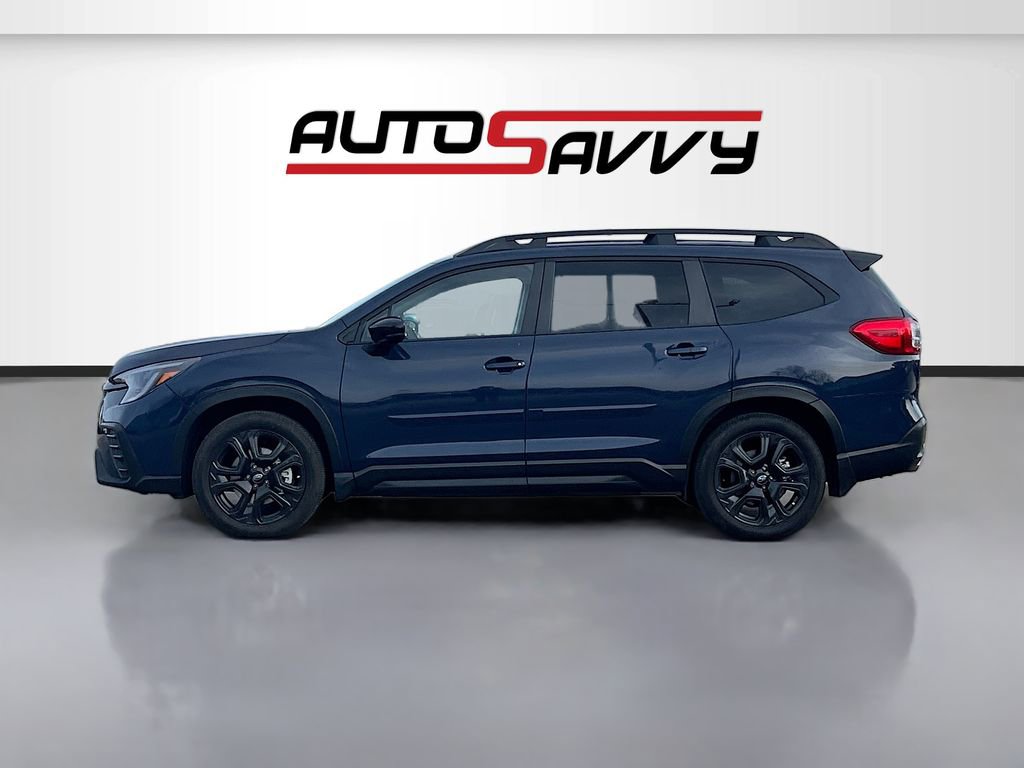 Used 2024 Subaru Ascent Onyx Edition image 4