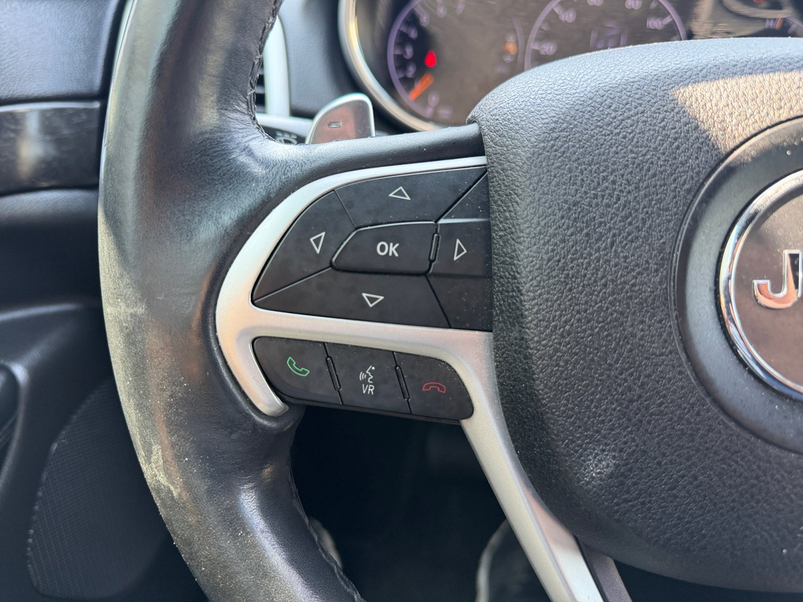 Used 2015 Jeep Grand Cherokee Altitude RWD image 20