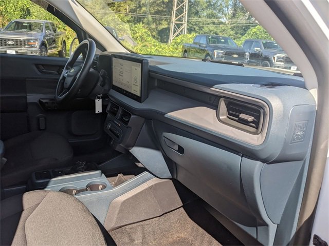 Used 2025 Ford Maverick XL image 37