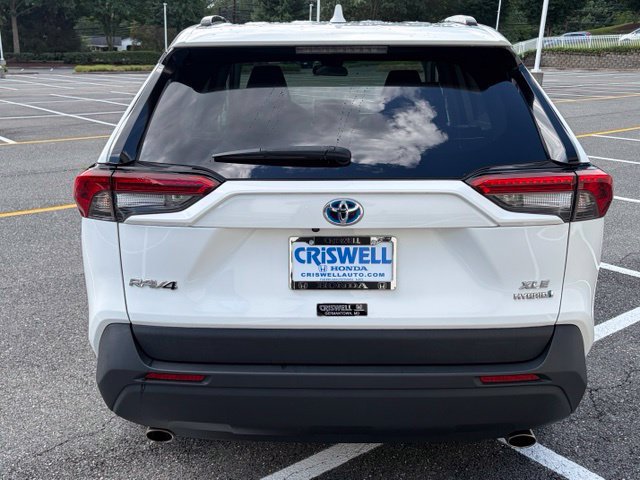 Used 2023 Toyota RAV4 XLE w/ Convenience Package AWD/4WD image 4