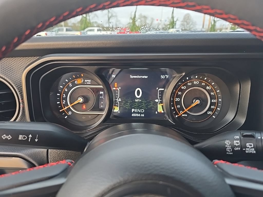 Used 2024 Jeep Wrangler Unlimited Rubicon AWD/4WD image 11