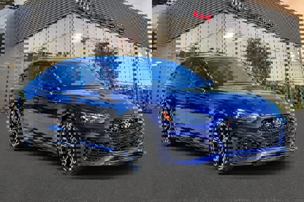 Used 2022 Audi RS 5 Sportback w/ RS Driver Assistance Package image 5