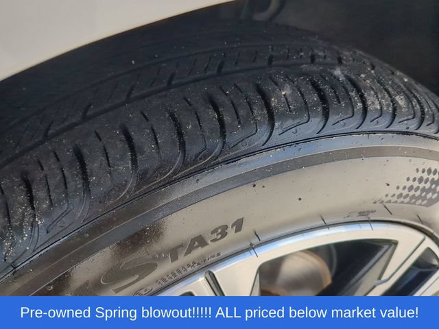 Used 2025 Volkswagen Jetta Sport FWD image 19