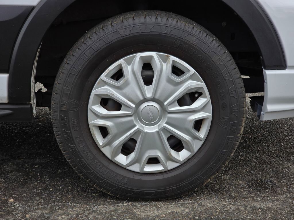Used 2021 Ford Transit 350 XLT image 9