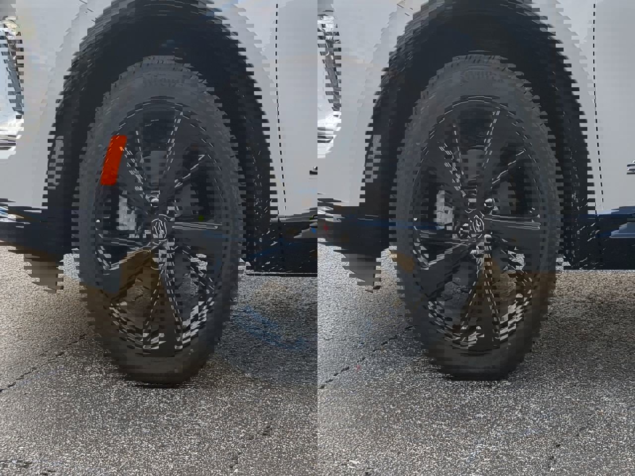 New 2025 Buick Envision Sport Touring image 11