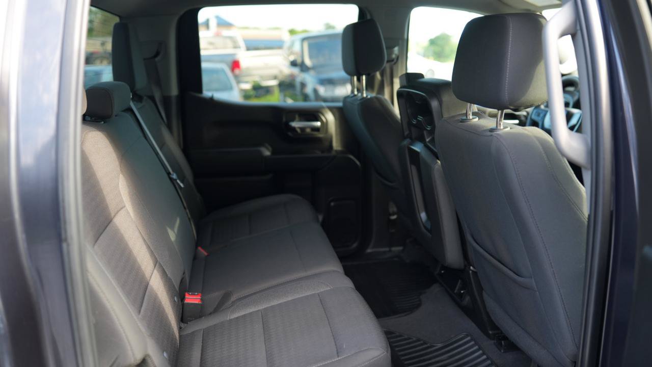 Used 2022 Chevrolet Silverado 1500 Custom AWD/4WD image 26