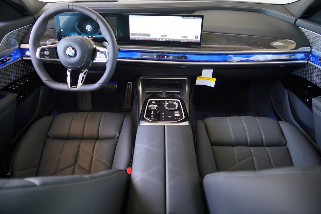 New 2026 BMW 760i xDrive w/ Executive Package AWD/4WD image 12