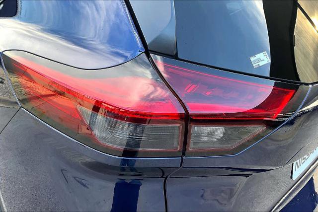 Certified 2024 Nissan Rogue SV image 28