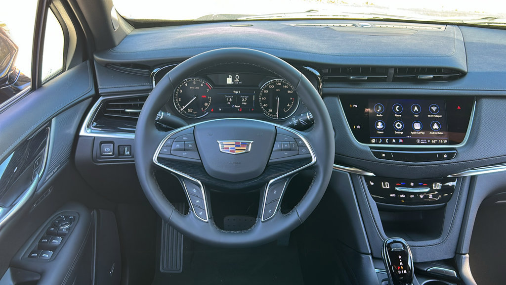New 2025 Cadillac XT5 Premium Luxury FWD image 21
