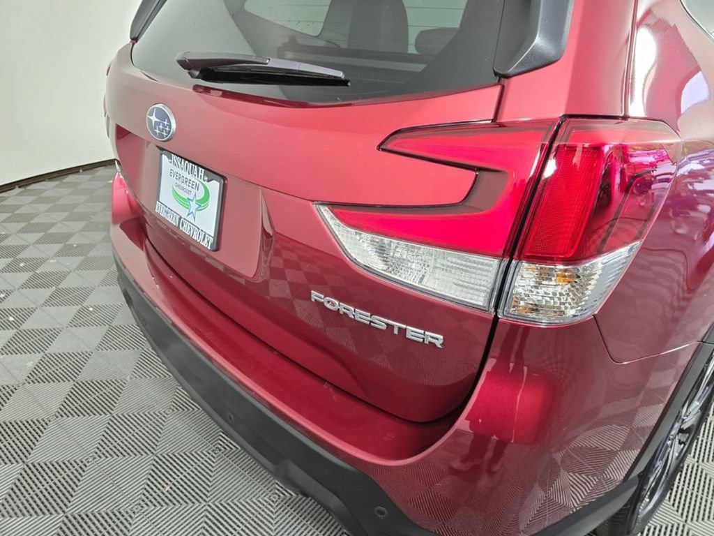 Used 2024 Subaru Forester Limited AWD/4WD image 15