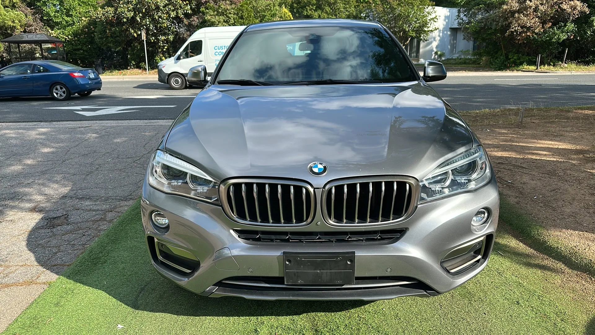 Used 2018 BMW X6 xDrive35i AWD/4WD image 2