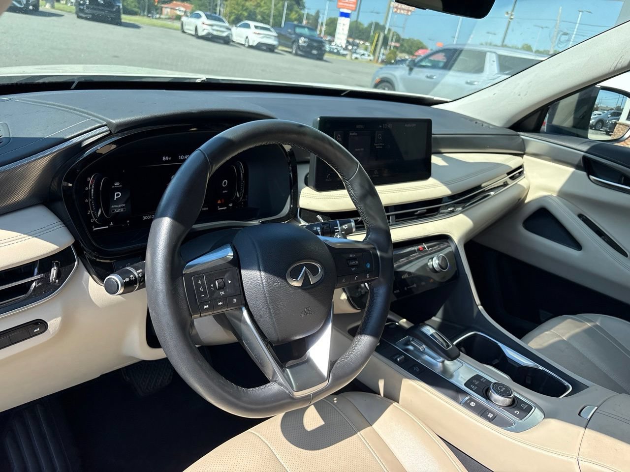 Used 2023 INFINITI QX60 Luxe w/ Cargo Package AWD/4WD image 4