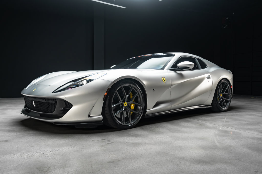 Used 2021 Ferrari 812 GTS RWD image 29