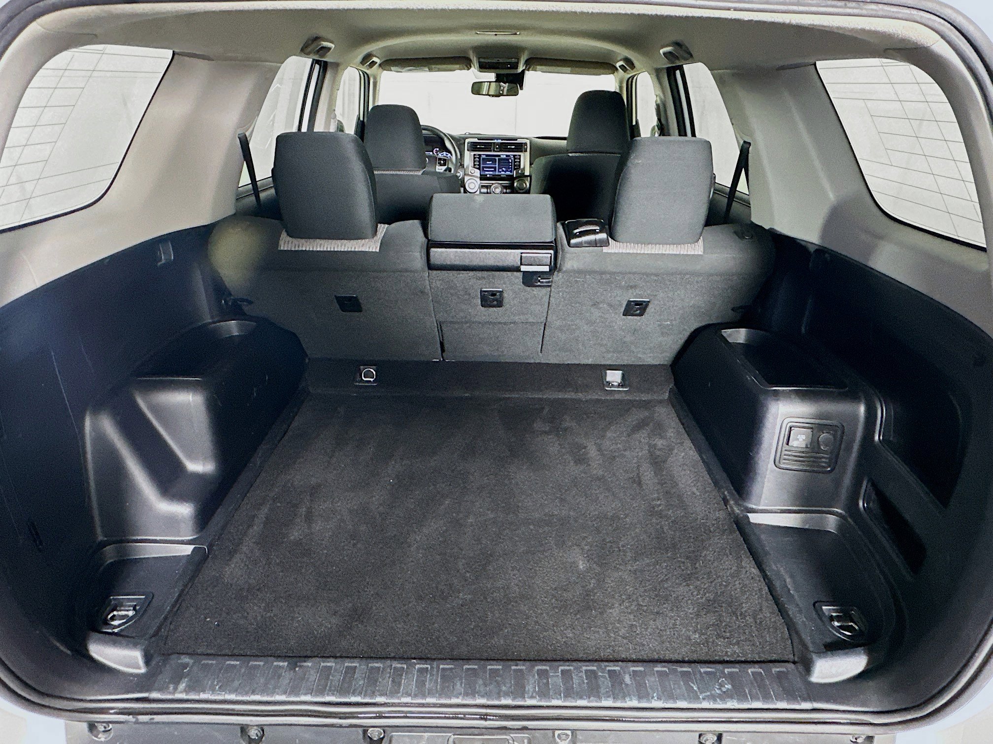 Used 2024 Toyota 4Runner SR5 image 26