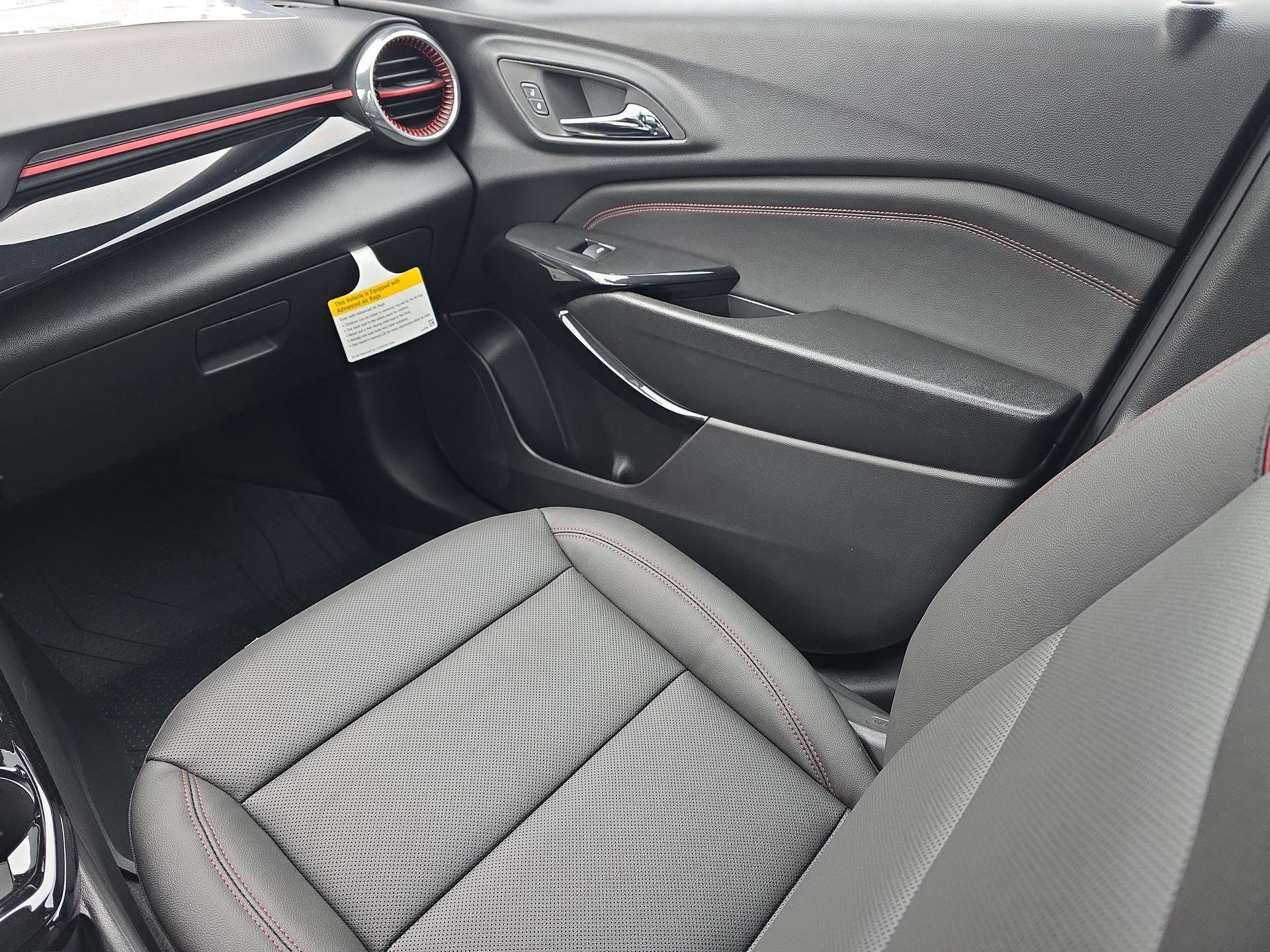 New 2026 Chevrolet Trax RS w/ Sunroof Package image 26