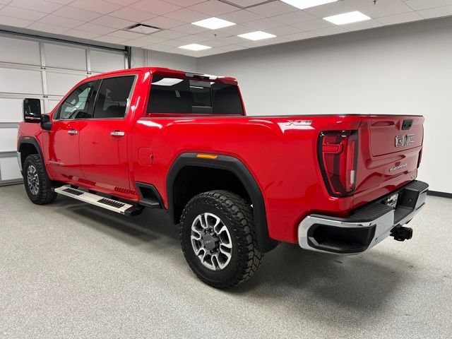 Used 2022 GMC Sierra 2500 SLT w/ SLT Convenience Package AWD/4WD image 8