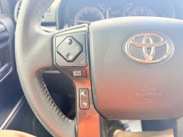 Used 2021 Toyota 4Runner Venture w/ Moonroof Package AWD/4WD image 23