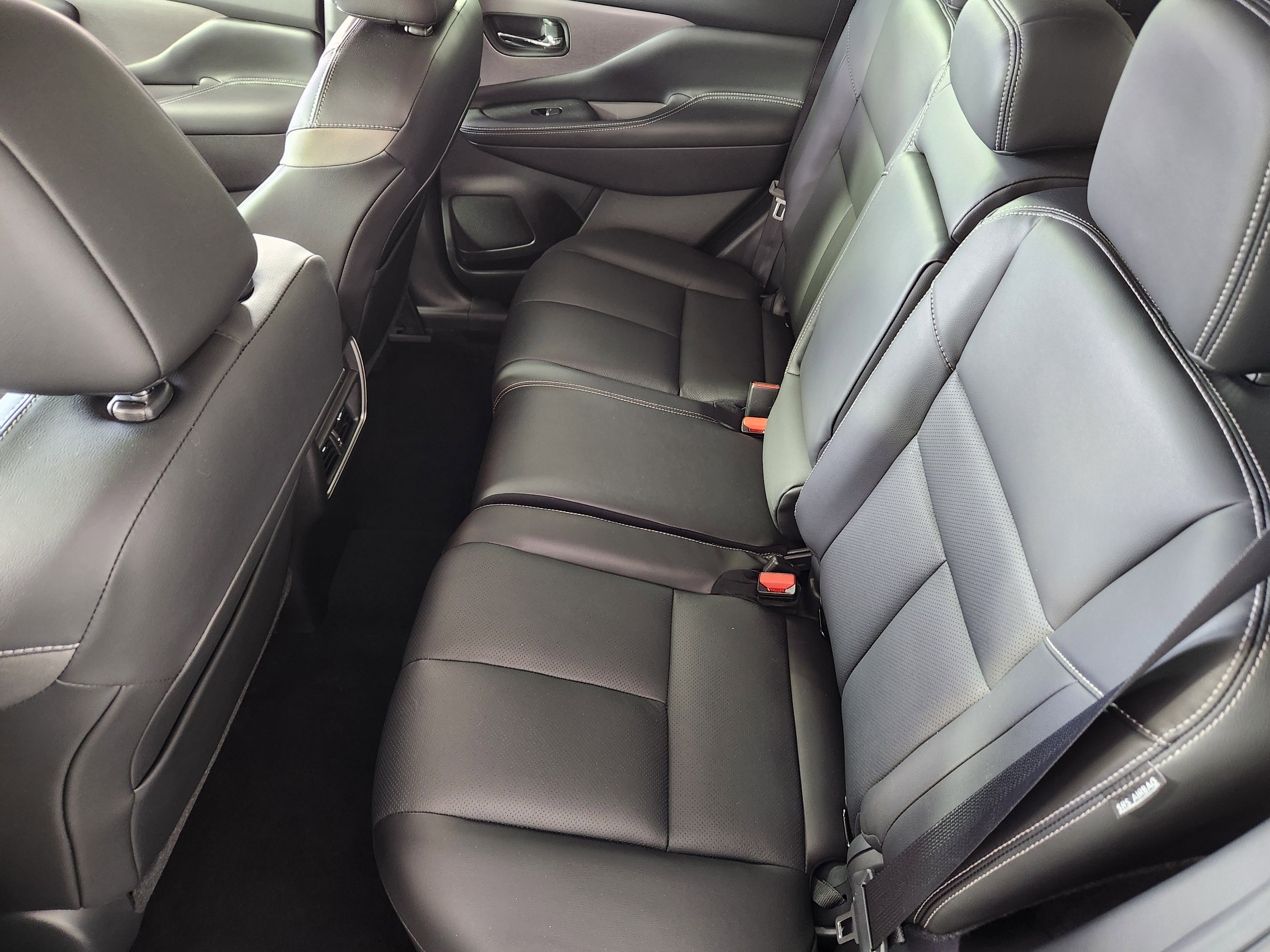 Used 2020 Nissan Murano SL image 14