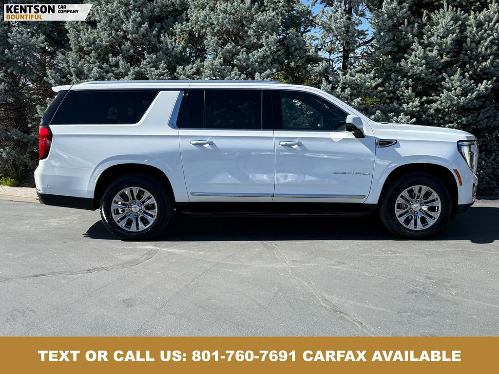 Used 2025 GMC Yukon XL Denali image 10
